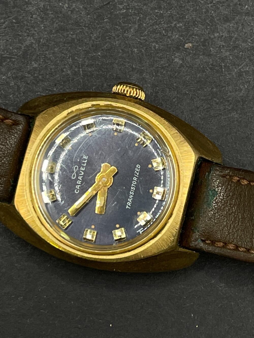Vintage Caravelle Transistorized Electronic Ladies Watch Gold Tone Black Dial